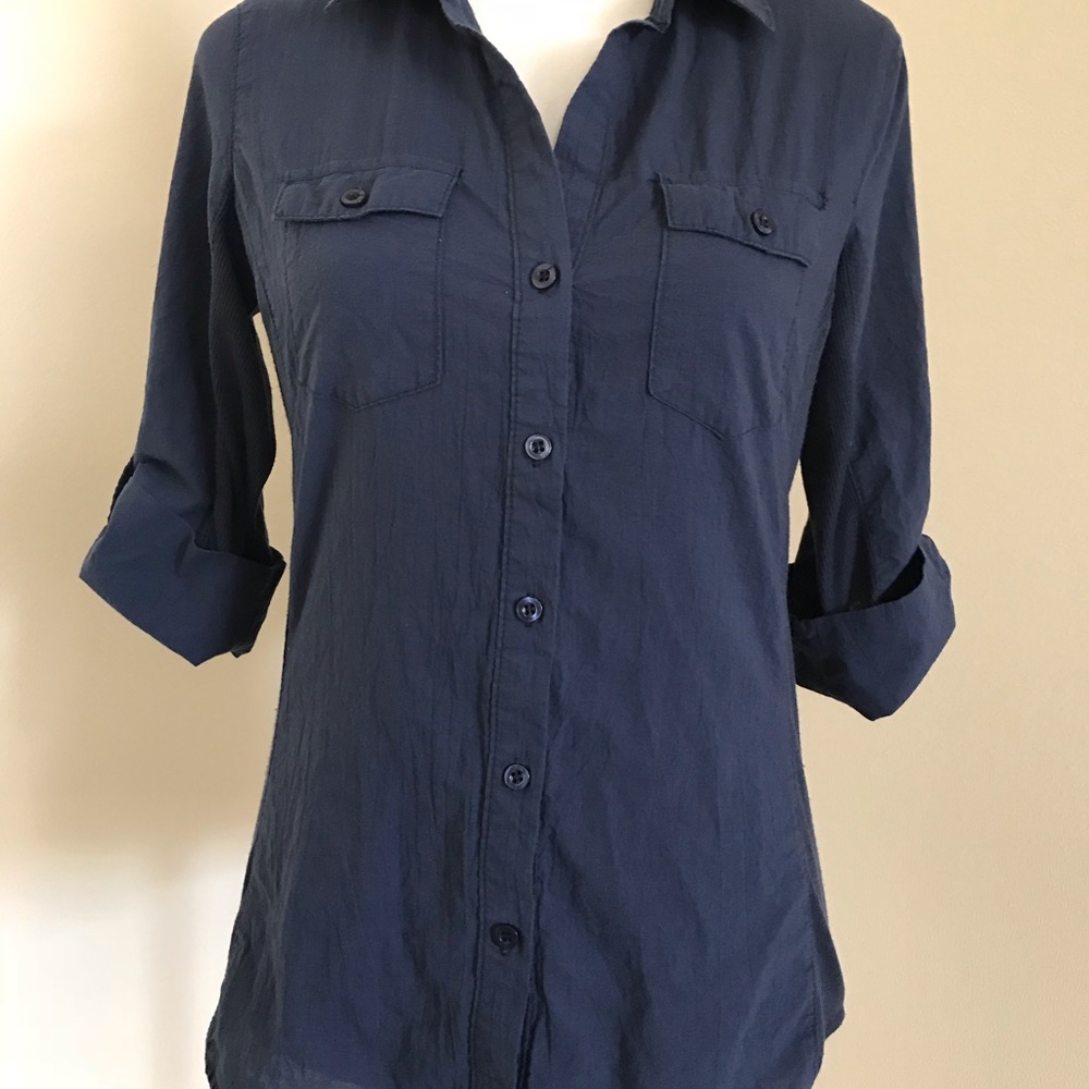 ❗️SALE❗️Front buttoned, fitted , top, shirt,